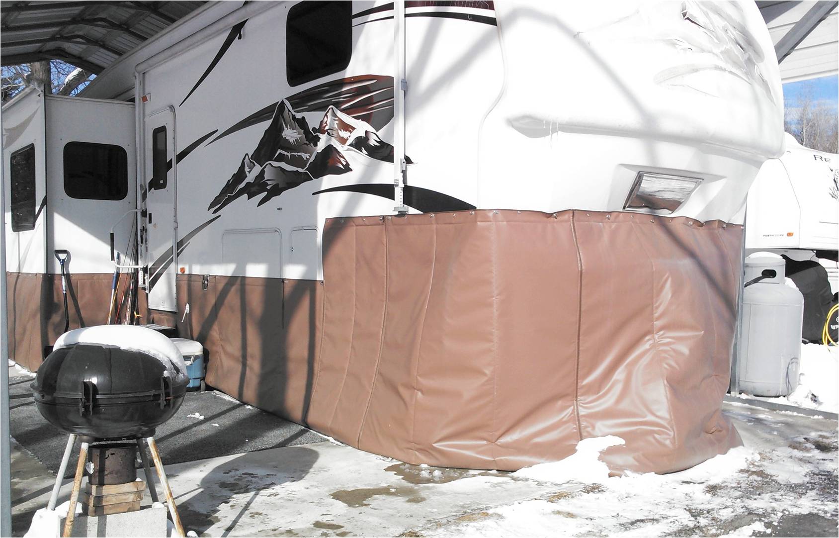Winter RV skirting